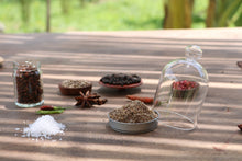 Load image into Gallery viewer, La Plantation Fair Spices - Spicy Mix 50g Tube