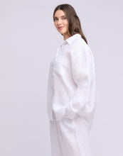 Load image into Gallery viewer, SS26 2936 LINEN BOYFRIEND SHIRT
