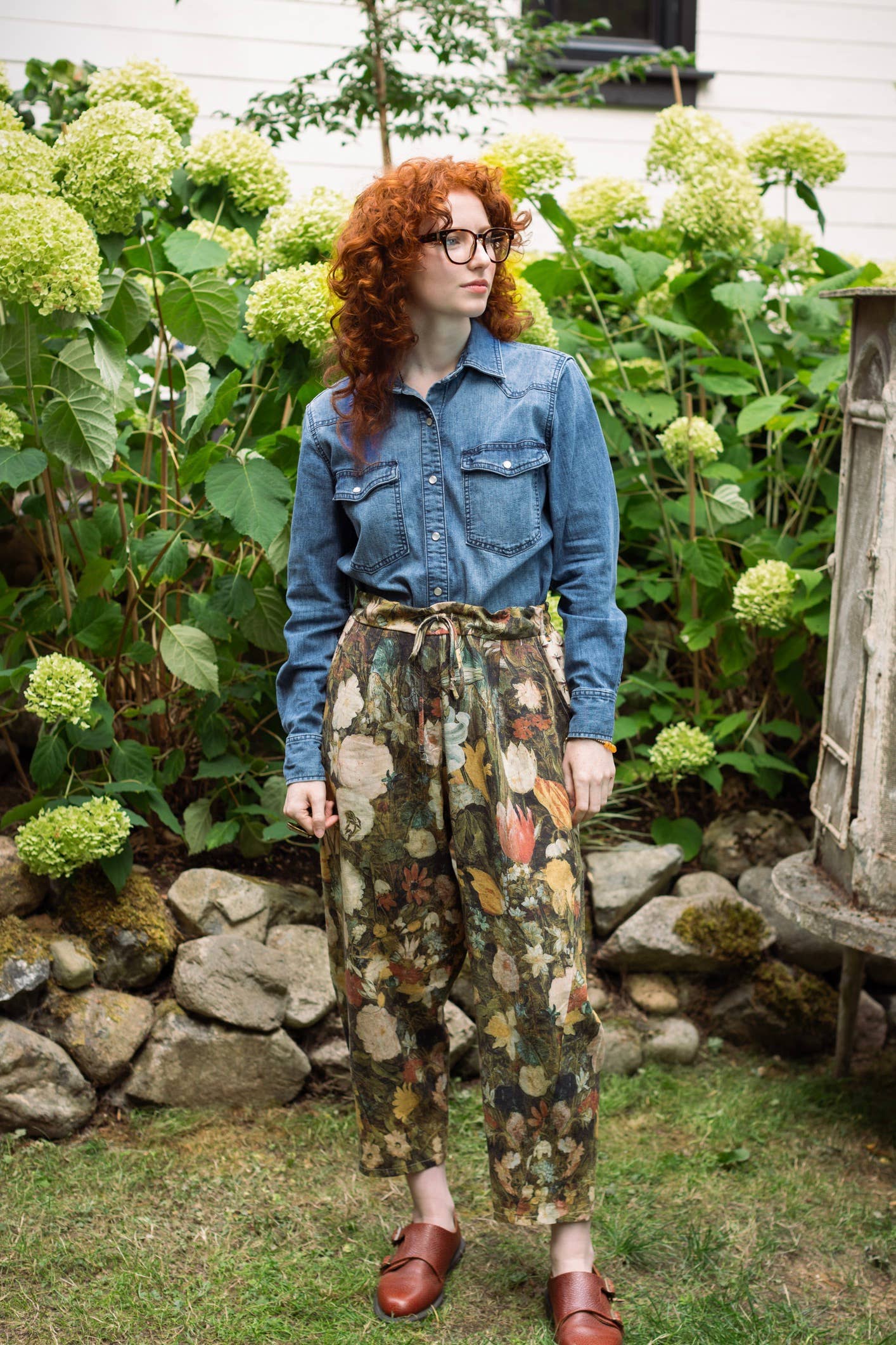 I Dream in Flowers Boho Linen Bee Print Cropped Artist Pants: Ankle / Floral / One Size