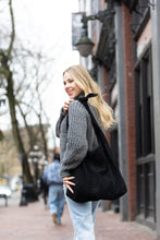 Load image into Gallery viewer, SS26 RISA 2226 KNOT TOTE SUEDE