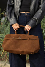 Load image into Gallery viewer, FW26 RISA MONROE CLASSIC STCHEL BAG SUEDE