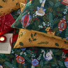 Load image into Gallery viewer, Riva Home - Deck The Halls Christmas Duvet Cover Set Pine Green