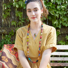 Load image into Gallery viewer, KALEIDOSCOPE NECKLACE