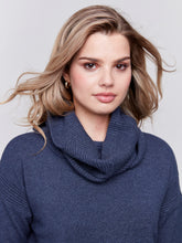 Load image into Gallery viewer, FW24 SWEATER WITH POCKET C242ORR