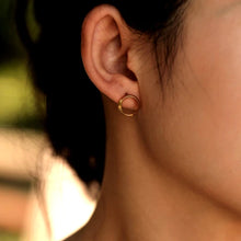 Load image into Gallery viewer, Etoile 2-Pair Stud Earrings 21273