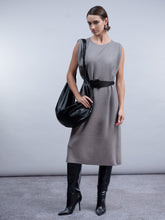 Load image into Gallery viewer, FW HAAKO KNIT DRESS & BELT