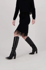 Load image into Gallery viewer, FW24 FEATHER HEM SKIRT 524624