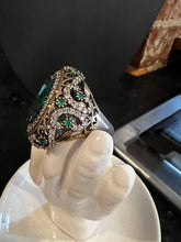 Load image into Gallery viewer, SWAROVSKI CRYSTAL DESIGNER RING #138 GREEN