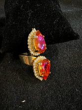 Load image into Gallery viewer, SWAROVSKI CRYSTAL GOLD VINTAGE RING PINK #198