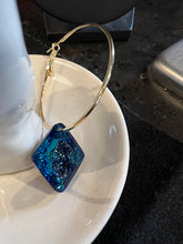 Load image into Gallery viewer, SWAROVSKI CRYSTAL BLUE STONE GOLD EARRINGS #288