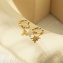 Load image into Gallery viewer, Kaylin Star Earrings 21255