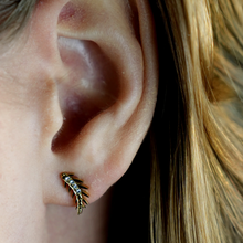 Load image into Gallery viewer, Ebba Stud Earrings 122203