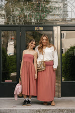 Load image into Gallery viewer, SS26 ARI STRAPLESS MIDI DRESS WDR 10883 DRSBL