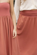 Load image into Gallery viewer, SS26 ARI STRAPLESS MIDI DRESS WDR 10883 DRSBL