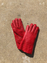 Load image into Gallery viewer, Billy Bamboo - LEATHER SHEARLING GLOVE