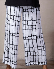 Load image into Gallery viewer, CROP PANT H32167