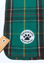 Load image into Gallery viewer, TARTAN PET BLANKET 1014