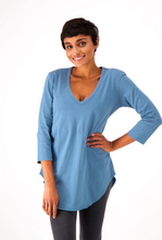 Load image into Gallery viewer, THE GOOD TEE Relaxed ¾ Sleeve V-neck T-shirt