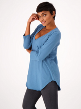 Load image into Gallery viewer, THE GOOD TEE Relaxed ¾ Sleeve V-neck T-shirt