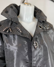 Load image into Gallery viewer, BLACK MULTI DOTS REVERSIBLE RAIN JACKET 8840