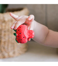 Load image into Gallery viewer, THE STRAWBERRY TEETHER
