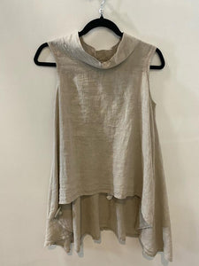 MEAGAN TOP