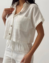 Load image into Gallery viewer, SS26 7902 ANAZ Cropped Linen Summer Shirts
