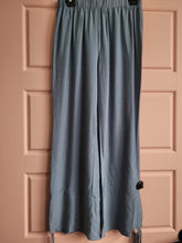 Load image into Gallery viewer, S24 PANT 61227-SOLID
