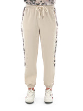 Load image into Gallery viewer, KNITTED PATTERENED PANT
