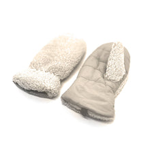 Load image into Gallery viewer, Allesco Inc - Nicci Ladies Berber Nylon Mitt
