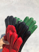 Load image into Gallery viewer, Billy Bamboo - LEATHER SHEARLING GLOVE
