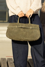 Load image into Gallery viewer, FW26 RISA MONROE CLASSIC STCHEL BAG SUEDE
