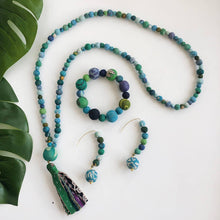 Load image into Gallery viewer, WorldFinds - Kantha Water Lilies Bracelet
