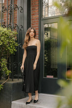 Load image into Gallery viewer, SS26 ARI STRAPLESS MIDI DRESS WDR 10883 DRSBL
