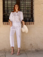 Load image into Gallery viewer, SS26 C6478 SHORT PANT WITH BUTTONS
