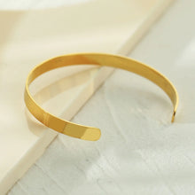 Load image into Gallery viewer, Chimaka Bracelet 21097
