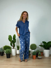 Load image into Gallery viewer, SS26 ILA242251 SOLID BUTTON SHIRT
