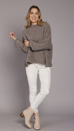 Load image into Gallery viewer, EL6007 SWEATER

