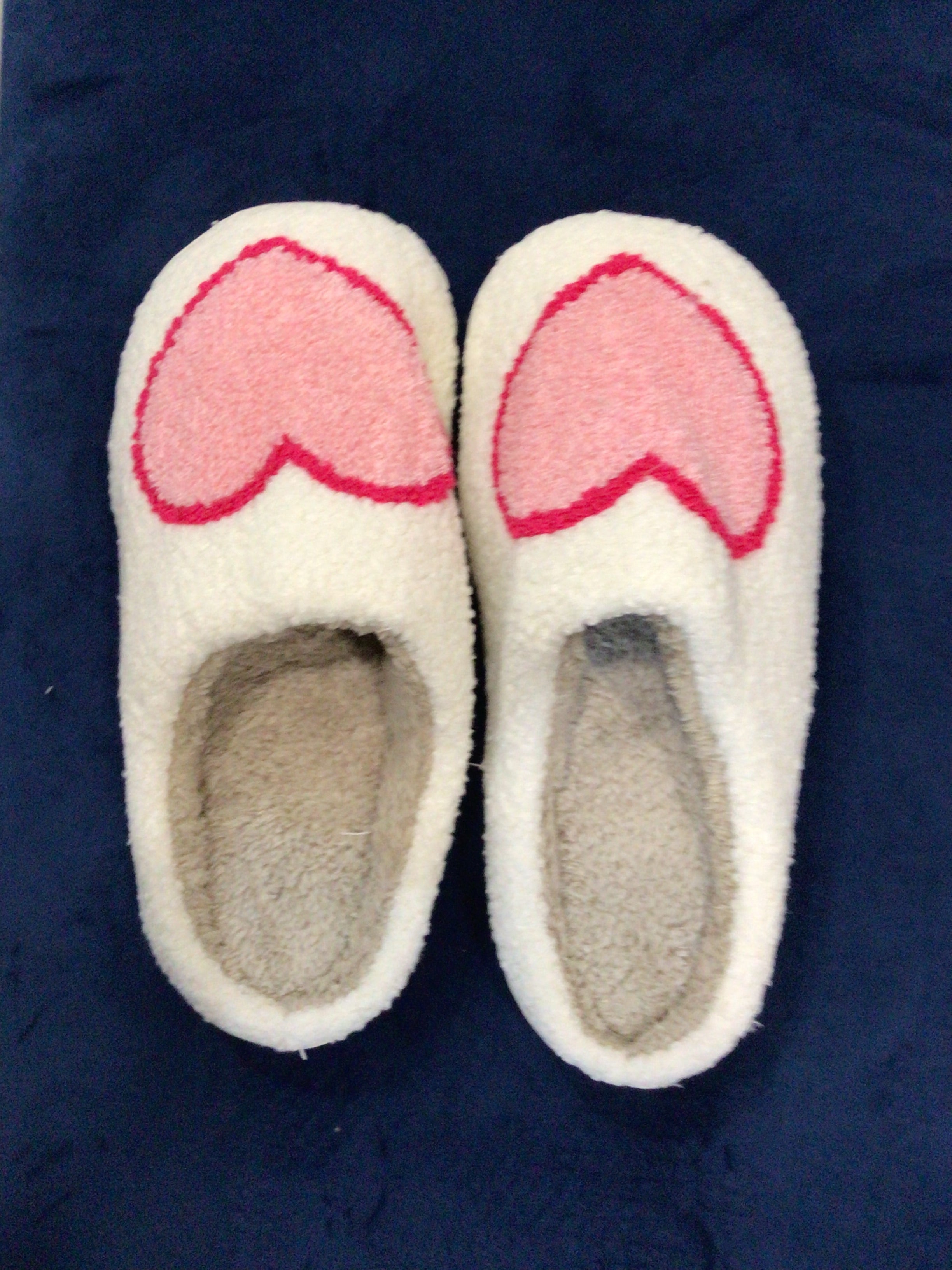 FUN SLIPPERS BIG HEART