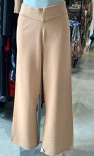 Load image into Gallery viewer, KNITTED DRESS PANT
