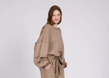 Load image into Gallery viewer, OVERSIZED WEATHERED SWEATER
