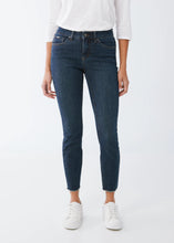 Load image into Gallery viewer, CHRISTINA SLIM ANKLE JEANS
