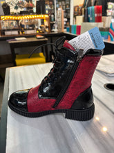 Load image into Gallery viewer, AQUA FLEX BOOT 28 QUILT
