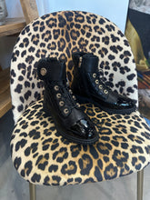 Load image into Gallery viewer, AQUA FLEX BOOT 28 COUTURE-97
