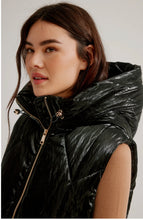 Load image into Gallery viewer, NIKKI JONES JACKET K5572RO-335
