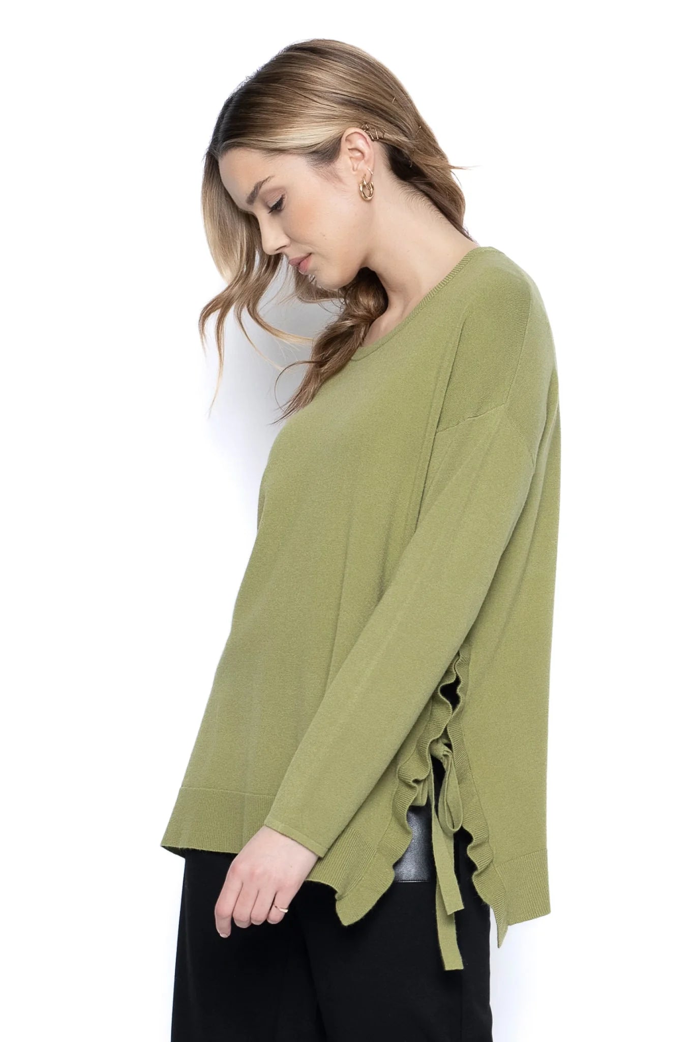 CABLE SWEATER BK770