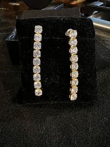SWAROVSKI CRYSTAL STRAIGHT EARRING #118