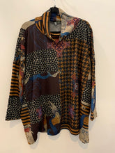 Load image into Gallery viewer, Noah Pullover 1532
