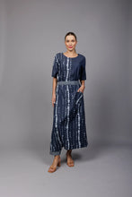 Load image into Gallery viewer, BLUE PATTERNED COTTON SKIRT
