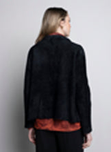 Load image into Gallery viewer, FW24 SHORT JACKET LK527
